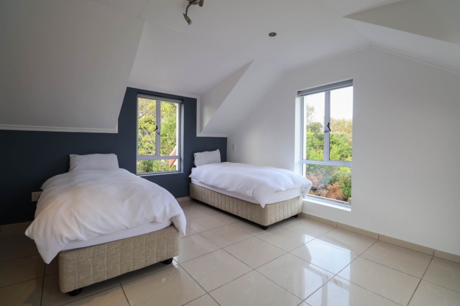 6 Bedroom Property for Sale in Pezula Golf Estate Western Cape